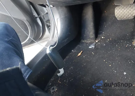 2018 Mazda Mazda3 Touring из США, поврежденный, VIN 3MZBN1L34JM190824